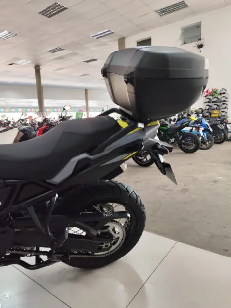 SUZUKI V-Strom DL 650 , Foto 10