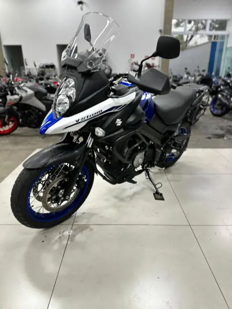 SUZUKI V-Strom DL 650 XT, Foto 7
