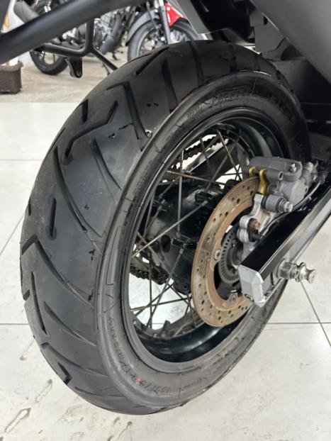 SUZUKI V-Strom DL 650 XT, Foto 4