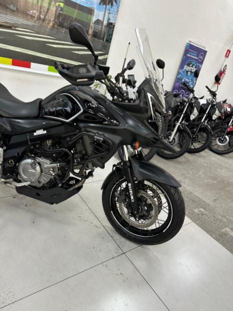 SUZUKI V-Strom DL 650 XT, Foto 6