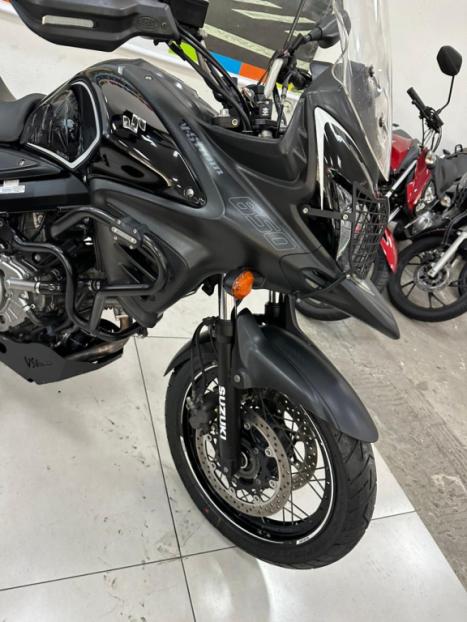SUZUKI V-Strom DL 650 XT, Foto 7