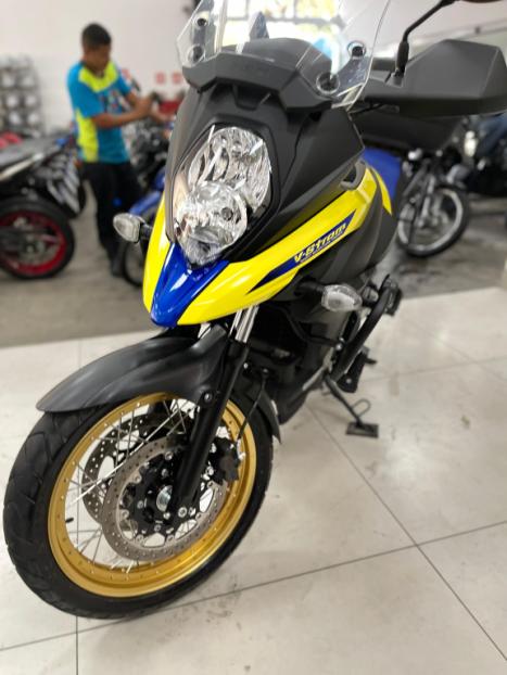 SUZUKI V-Strom DL 650 XT, Foto 4