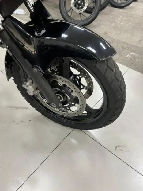 SUZUKI V-Strom DL 650 , Foto 4