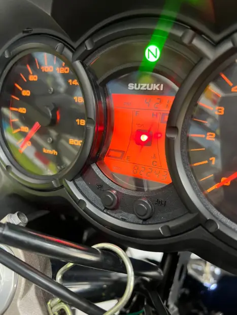 SUZUKI V-Strom DL 650 , Foto 7