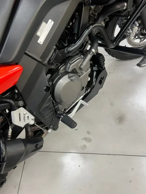 SUZUKI V-Strom DL 650 , Foto 8