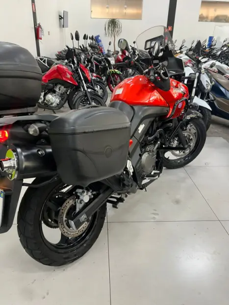 SUZUKI V-Strom DL 650 , Foto 9
