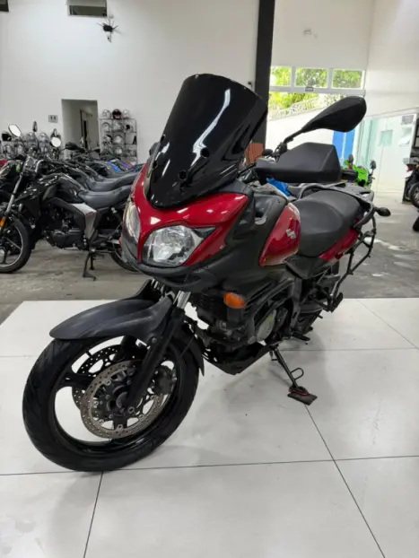 SUZUKI V-Strom DL 650 , Foto 7