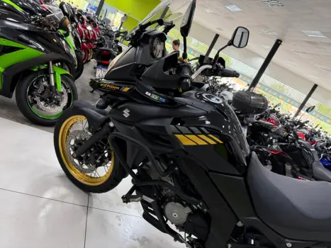 SUZUKI V-Strom DL 650 XT, Foto 11