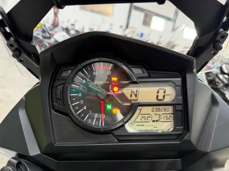 SUZUKI V-Strom DL 650 XT, Foto 12