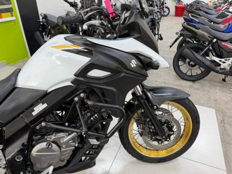 SUZUKI V-Strom DL 650 XT, Foto 2