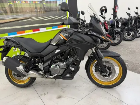 SUZUKI V-Strom DL 650 , Foto 8