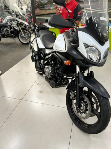SUZUKI V-Strom DL 650 , Foto 10