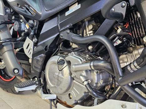 SUZUKI V-Strom DL 650 ABS, Foto 9