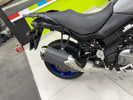 SUZUKI V-Strom DL 650 XT, Foto 5