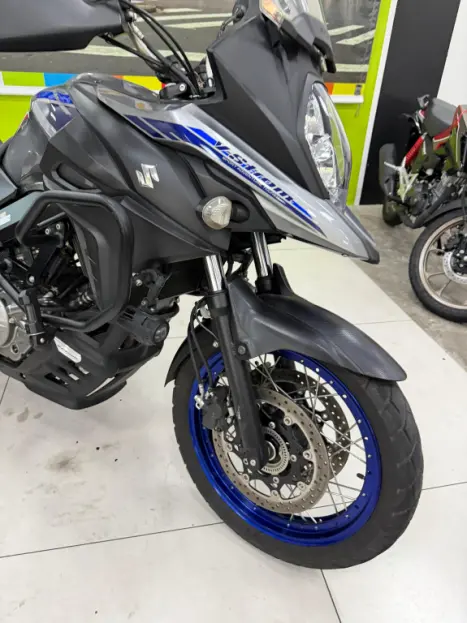 SUZUKI V-Strom DL 650 XT, Foto 7