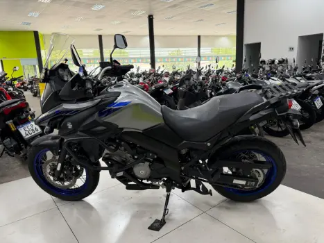 SUZUKI V-Strom DL 650 XT, Foto 13