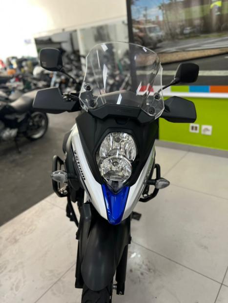 SUZUKI V-Strom DL 650 XT, Foto 2