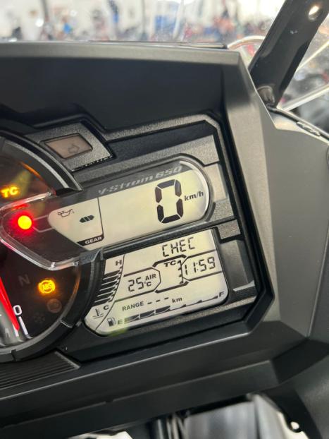 SUZUKI V-Strom DL 650 XT, Foto 4
