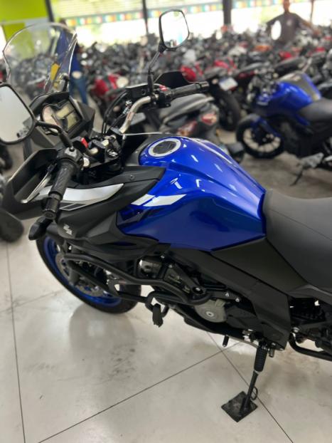 SUZUKI V-Strom DL 650 XT, Foto 11