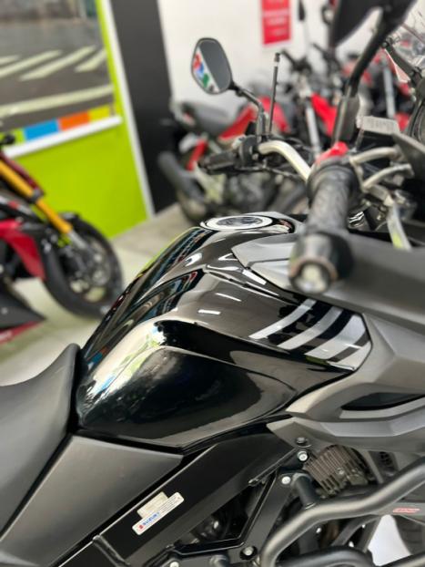 SUZUKI V-Strom DL 650 XT, Foto 3