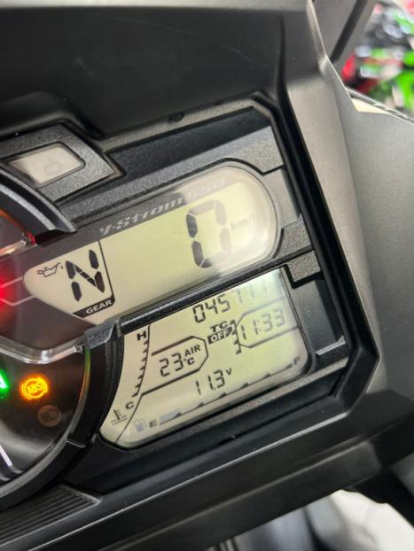 SUZUKI V-Strom DL 650 XT, Foto 14