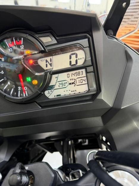 SUZUKI V-Strom DL 650 ABS, Foto 12