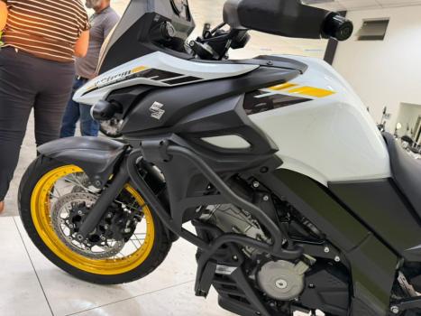 SUZUKI V-Strom DL 650 ABS, Foto 16
