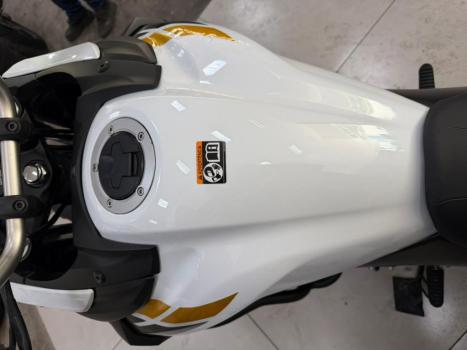 SUZUKI V-Strom DL 650 ABS, Foto 18