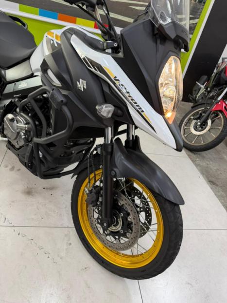 SUZUKI V-Strom DL 650 ABS, Foto 25