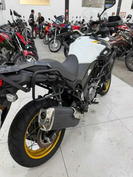 SUZUKI V-Strom DL 650 ABS, Foto 33