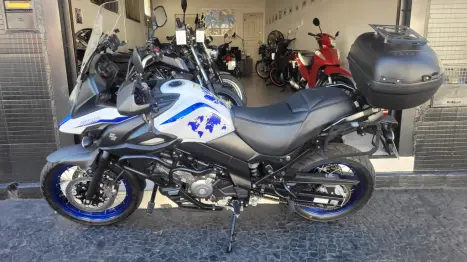 SUZUKI V-Strom DL 650 XT, Foto 3