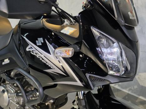 SUZUKI V-Strom DL 650 , Foto 3