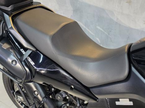 SUZUKI V-Strom DL 650 , Foto 8
