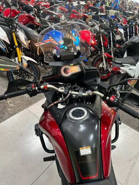 SUZUKI V-Strom DL 650 ABS, Foto 4