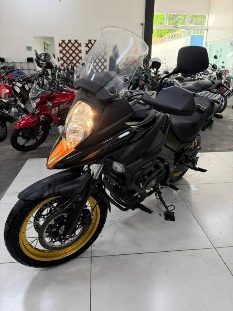 SUZUKI V-Strom DL 650 ABS, Foto 13