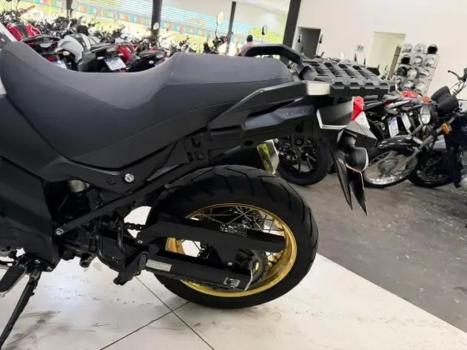 SUZUKI V-Strom DL 650 ABS, Foto 17
