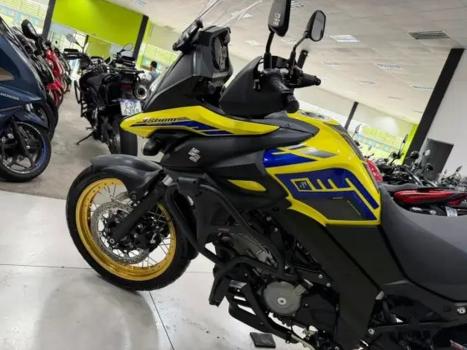 SUZUKI V-Strom DL 650 ABS, Foto 4