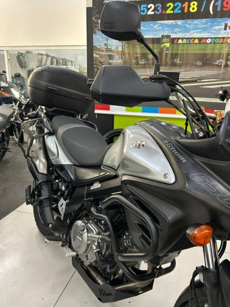 SUZUKI V-Strom DL 650 ABS, Foto 8