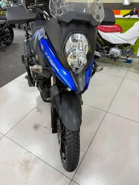 SUZUKI V-Strom DL 650 ABS, Foto 6