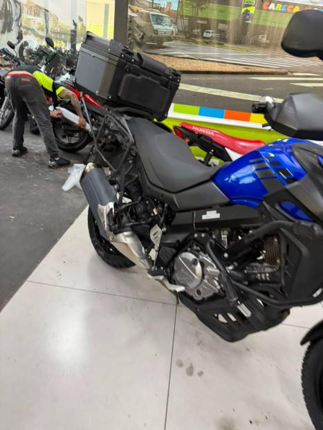 SUZUKI V-Strom DL 650 ABS, Foto 10