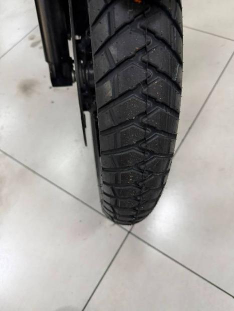 SUZUKI V-Strom DL 650 ABS, Foto 11
