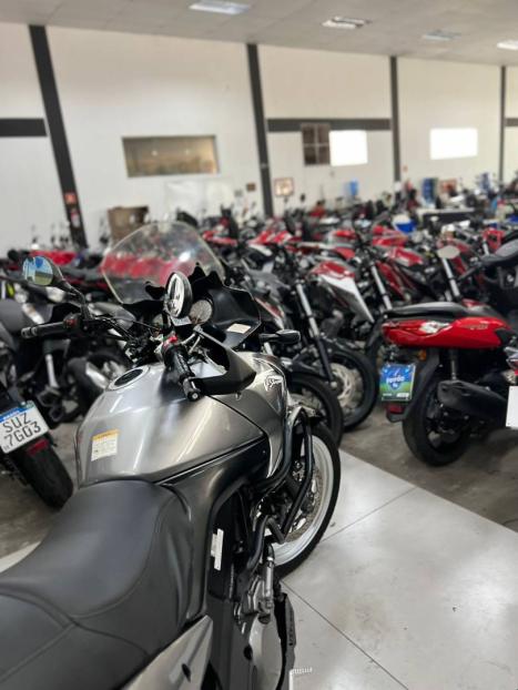 SUZUKI V-Strom DL 650 , Foto 7