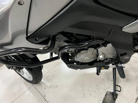SUZUKI V-Strom DL 650 , Foto 15