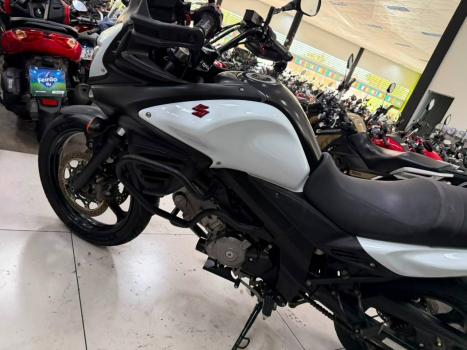 SUZUKI V-Strom DL 650 , Foto 5