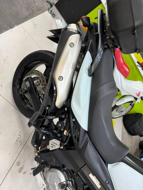 SUZUKI V-Strom DL 650 , Foto 9