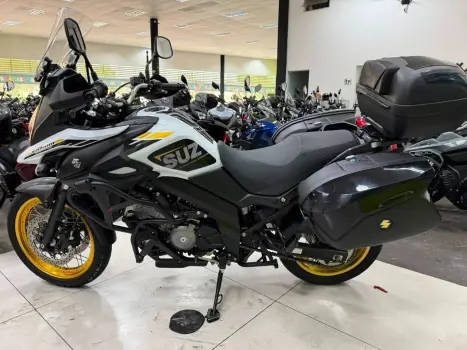 SUZUKI V-Strom DL 650 ABS, Foto 4