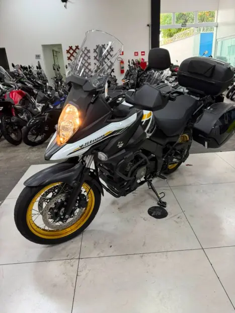 SUZUKI V-Strom DL 650 ABS, Foto 6