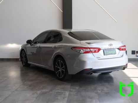 TOYOTA Camry 3.5 V6 24V 4P XLE AUTOMTICO, Foto 4