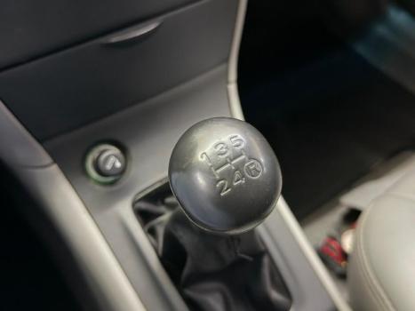 TOYOTA Corolla 1.6 16V 4P XLI, Foto 14
