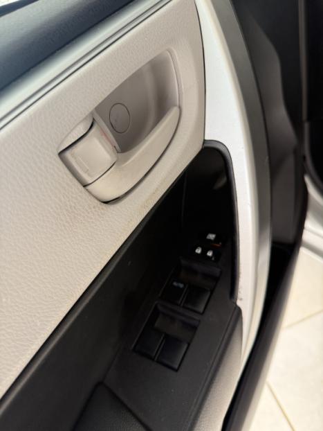 TOYOTA Corolla 1.8 16V 4P GLI FLEX UPPER, Foto 2